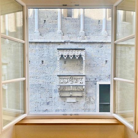 Amazing San Lorenzo 19, Rolli Palace Unesco - Stunning View Overlooking The Cathedral - Free Private Parking- 热那亚 外观 照片