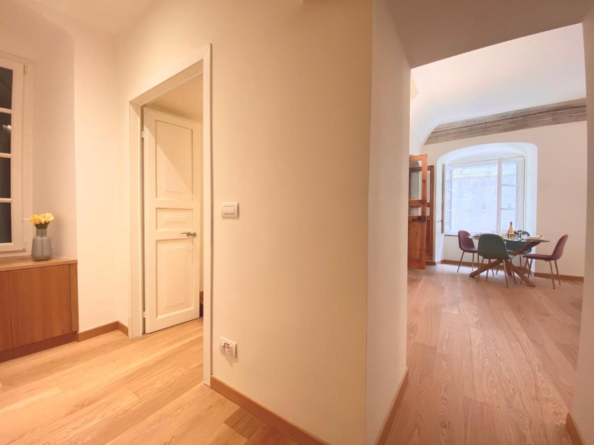 Amazing San Lorenzo 19, Rolli Palace Unesco - Stunning View Overlooking The Cathedral - Free Private Parking- 热那亚 外观 照片